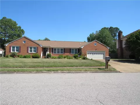 4570 Southern Pines Dr, Virginia Beach, VA 23462