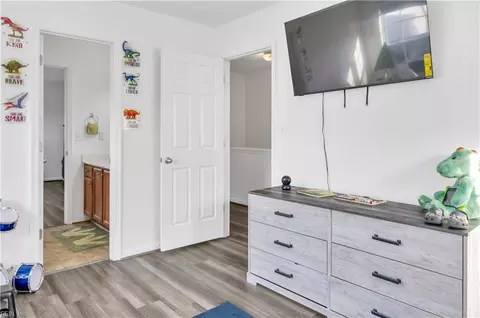Entry Way - 4125 Taughtline Loop, Chesapeake, VA 23321 photo 3 of 4
