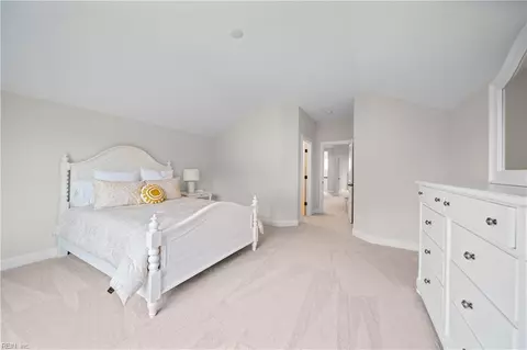 Bedroom - 4603 Longleaf Pl, Chesapeake, VA 23321 photo 6 of 7