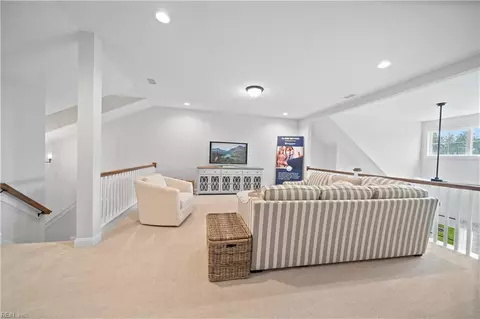 Entry Way - 4603 Longleaf Pl, Chesapeake, VA 23321 photo 9 of 10