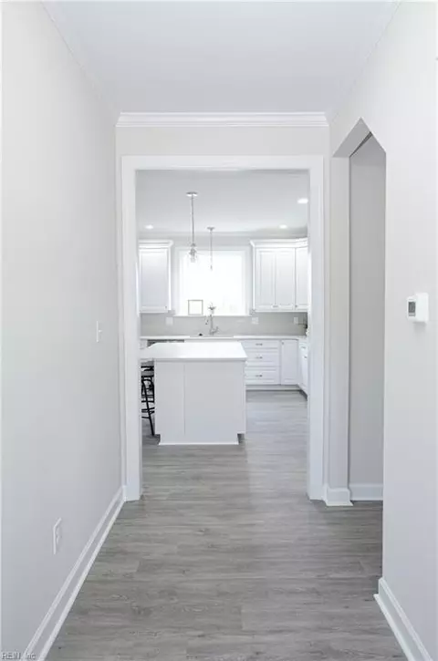 Entry Way - 413 Octavia Dr, Tabb, VA 23693 photo 4 of 6