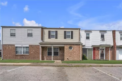 3238 Manor Glenn Ct, Virginia Beach, VA 23453
