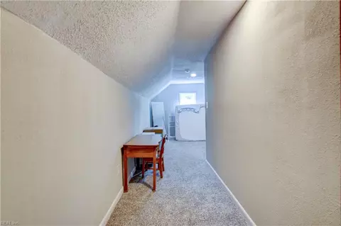 2 Clover St, Hampton, VA 23669 photo 8