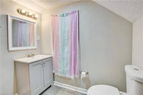 2 Clover St, Hampton, VA 23669 photo 14