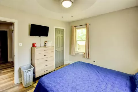 2 Clover St, Hampton, VA 23669 photo 10