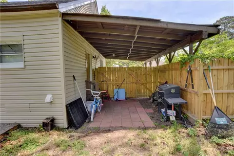 2 Clover St, Hampton, VA 23669 photo 21