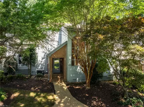 306 Archers Mead Dr, Williamsburg, VA 23185