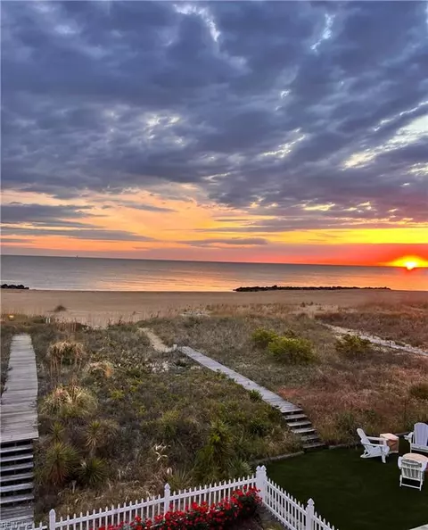 782 W Ocean View Ave, Norfolk, VA 23503