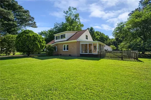 317 George Washington Hwy S, Chesapeake, VA 23323