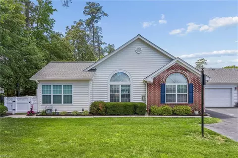 122 Garman Loop, Yorktown, VA 23690
