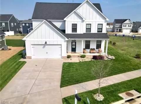 204 Mccormick Dr, Suffolk, VA 23434