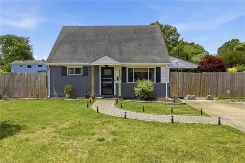 617 Kellam Rd, Virginia Beach, VA 23462
