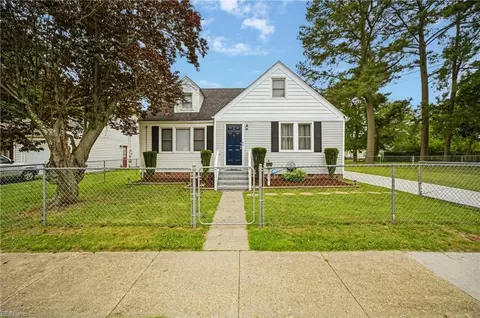 2702 Argonne Ave, Norfolk, VA 23509
