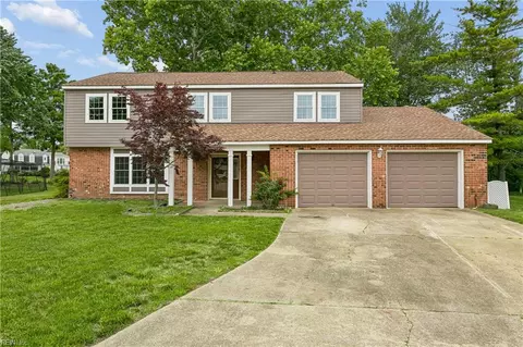 223 Captains Ct, Hampton, VA 23669