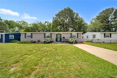 2204 Rawood Dr, Hampton, VA 23663