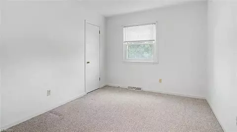 Bedroom - 131 Madrid Dr, Hampton, VA 23669 photo 11 of 11