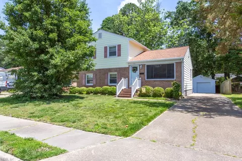 131 Madrid Dr #DRIV, Hampton, VA 23669