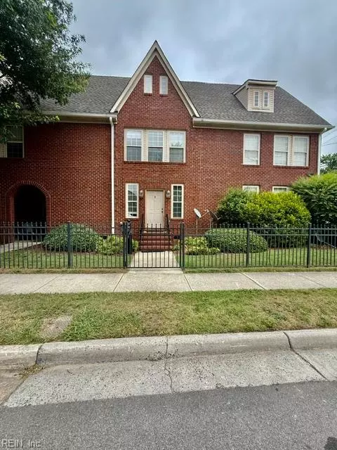 200 Maple Ave #B, Norfolk, VA 23503