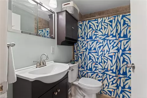 Bath - 703 New Bern Ave, Hampton, VA 23669 photo 1 of 1