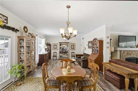 Dining - 237 Cedar Rd, Chesapeake, VA 23322 photo 1 of 1