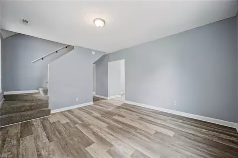 Living - 620 Delaware Ave, Hampton, VA 23661 photo 1 of 2