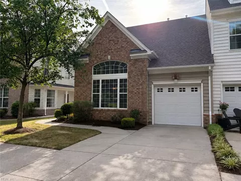 997 Lambourne Ln, Virginia Beach, VA 23456