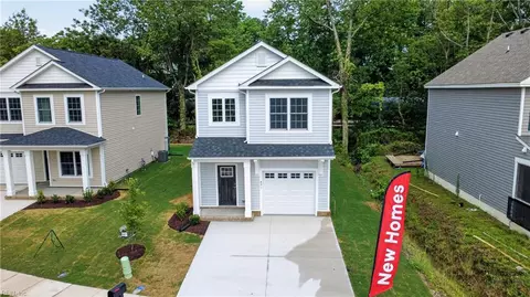 891 Railroad Ave, Chesapeake, VA 23324