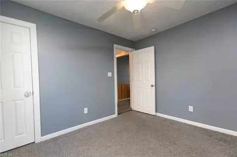 Bedroom - 609 Allen St, Hampton, VA 23669 photo 6 of 8