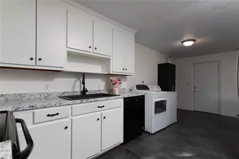 Other - 609 Allen St, Hampton, VA 23669 photo 5 of 14