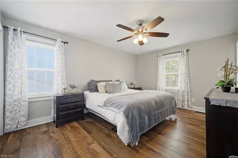 Bedroom - 121 Hidalgo Dr, Hampton, VA 23669 photo 5 of 7