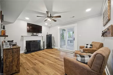 Other - 121 Hidalgo Dr, Hampton, VA 23669 photo 3 of 6