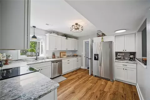 Kitchen - 121 Hidalgo Dr, Hampton, VA 23669 photo 1 of 3