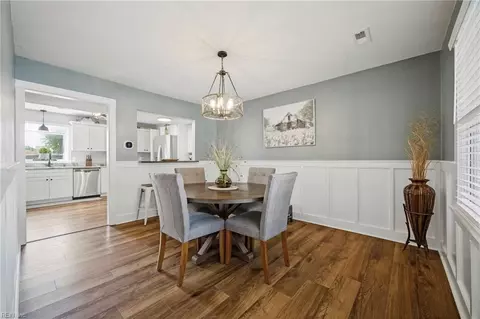 Dining - 121 Hidalgo Dr, Hampton, VA 23669 photo 2 of 2