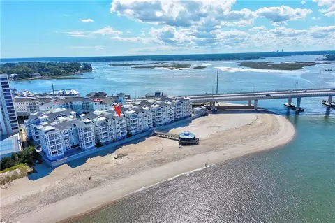 2333 Point Chesapeake Quay Quay #5024, Virginia Beach, VA 23451