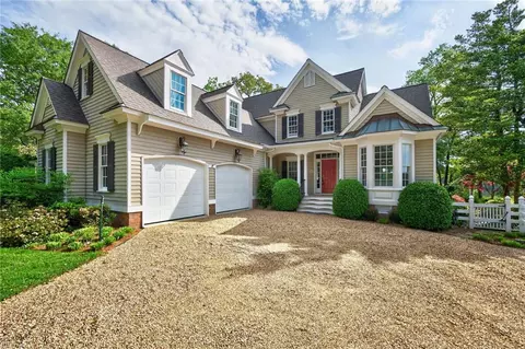 1572 Adams Dr, Suffolk, VA 23436