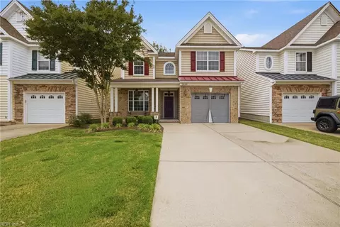 1020 Silver Charm Cir, Suffolk, VA 23435