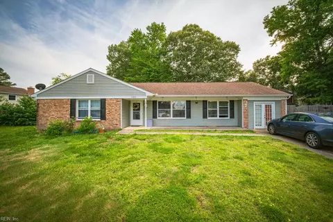 1805 Saranac Ct, Virginia Beach, VA 23453