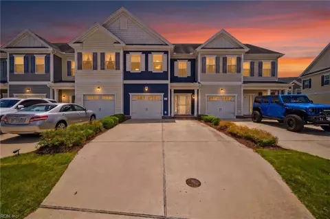 5127 Lombard St, Chesapeake, VA 23321