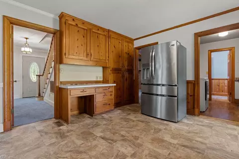 Entry Way - 11635 Fortsville Rd, Capron, VA 23829 photo 1 of 2