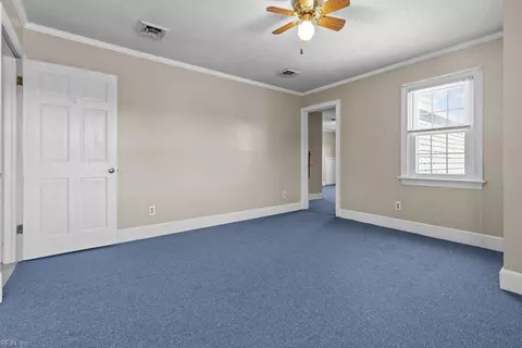 Bedroom - 11635 Fortsville Rd, Capron, VA 23829 photo 8 of 11