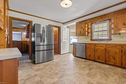 Kitchen - 11635 Fortsville Rd, Capron, VA 23829 photo 1 of 3