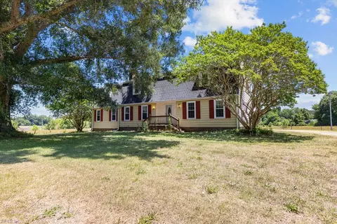 11635 Fortsville Rd, Capron, VA 23829
