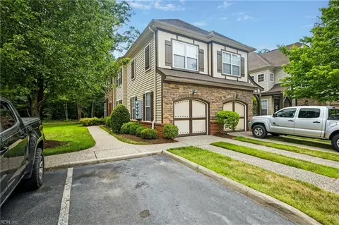 2901 James River Trl, Carrollton, VA 23314