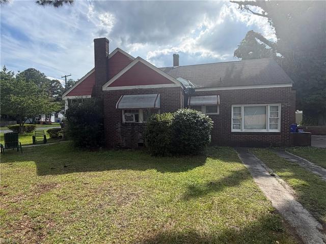 200 Charles Ave, Portsmouth, VA 23702