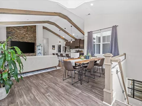 Dining - 311 Fishers Ct, Hampton, VA 23666 photo 2 of 5