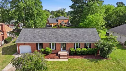 3727 Hardwick Ter, Chesapeake, VA 23321