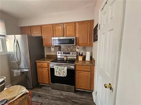 Kitchen - 3202 Clover Rd E, Chesapeake, VA 23321 photo 2 of 3