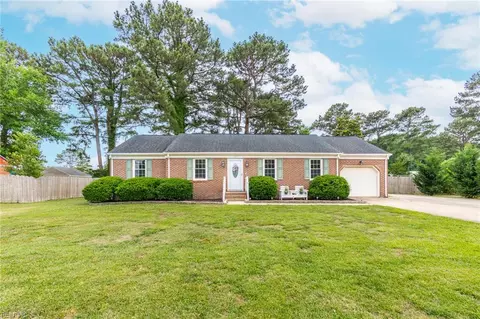 1421 Avon Rd, Chesapeake, VA 23322