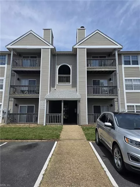 149 Cape Dorey Dr, Hampton, VA 23666