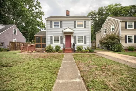 44 Brandon Rd, Newport News, VA 23601